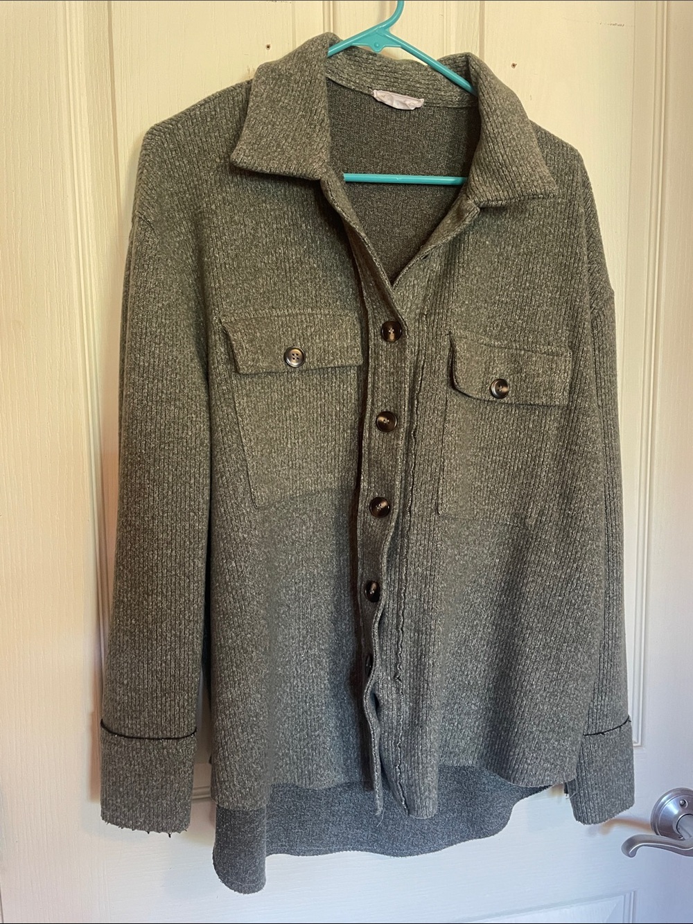 Sage Women's Grey-Green Button-Front Knit Cardigan